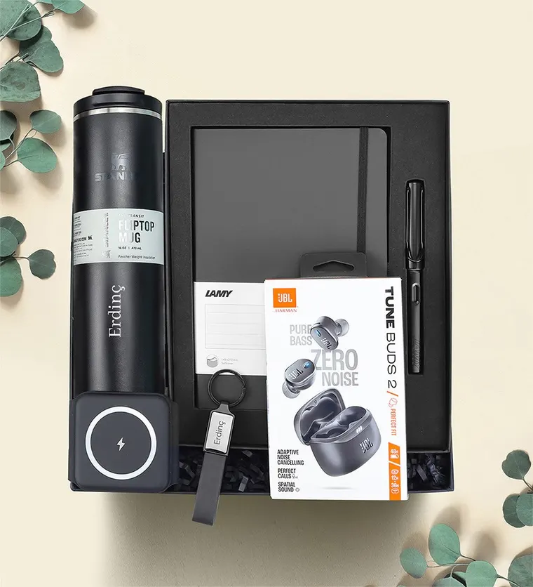 Stanley Termos Lamy Defter Kalem Set Jbl Kulaklık Anahtarlık Şarj Standı Hediye Seti - Aydın çiçek siparişi